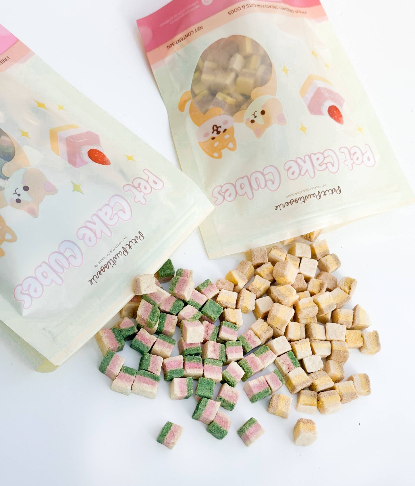 Petit Pawtisserie - Freeze Dried Duck Cake Cube Treats for Cats & Dogs 50g