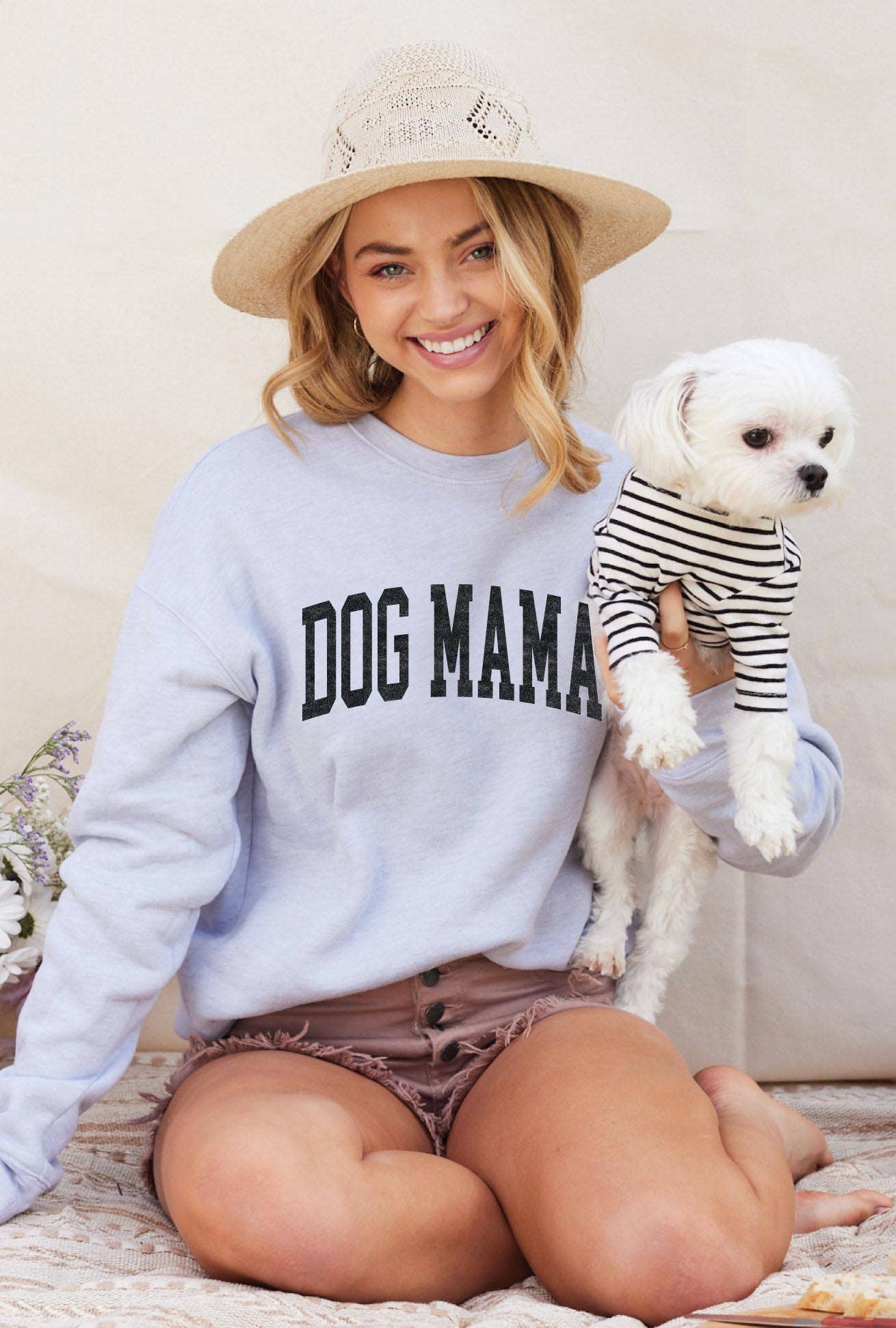 OAT COLLECTIVE - DOG MAMA Graphic Sweatshirt: BLACK / L