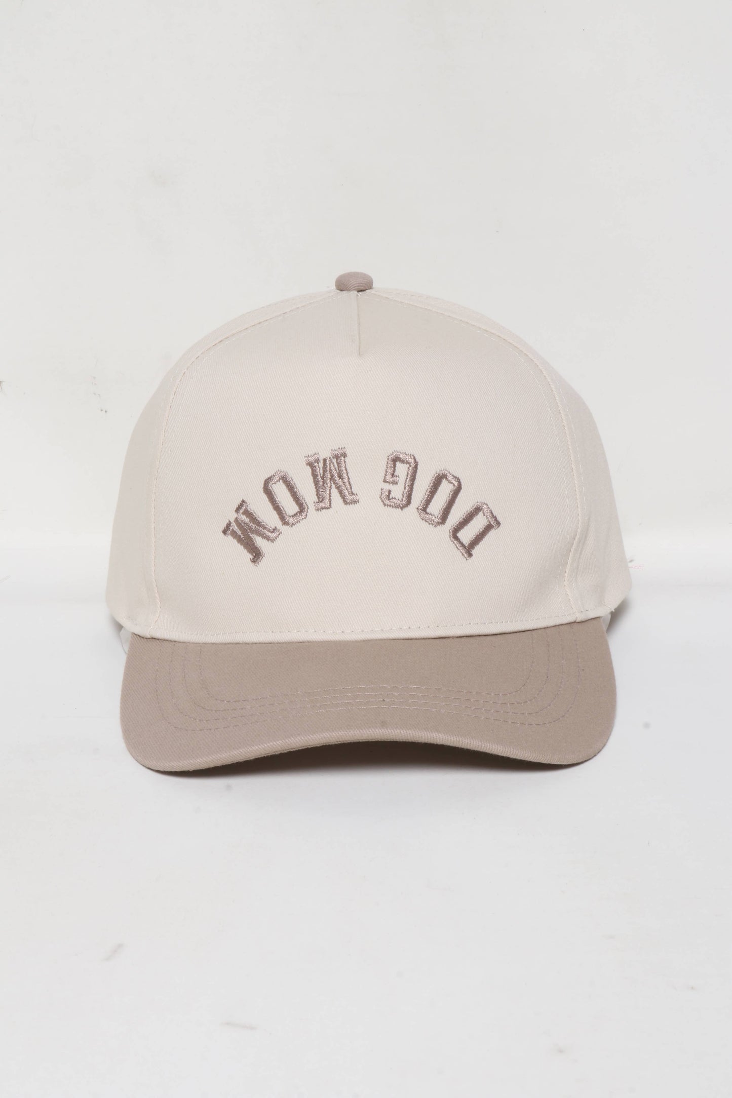 David And Young - DOG MOM Upside Down embroidery in Two Tone Baseball Cap: Pink