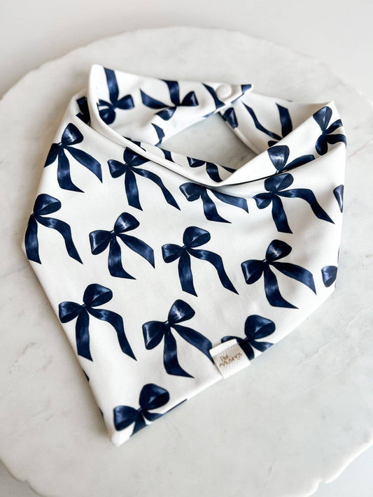 Pet Musings - Just a Spooky Girl Wrinkle Resistant Bandana: Medium/large